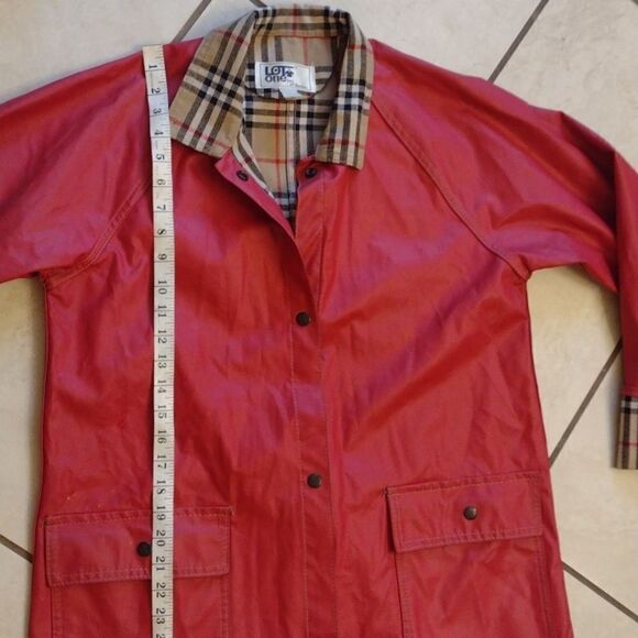 Lot One Inc. of Boston pink raincoat with tartan interior snap closure size L - Picture 11 of 13